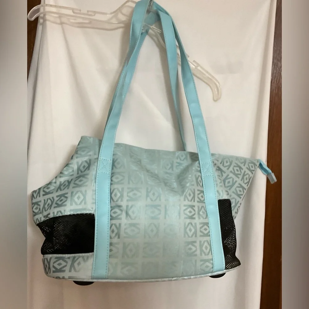 Union Rich:KK pack & paw pet carrier bag for small dogs with handles teal color